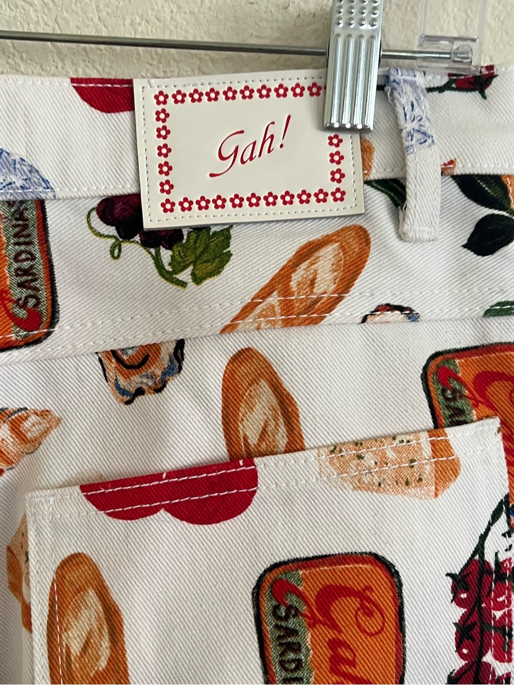 Lisa Says Gah Italian Summer Robyn Jean NWT Size 10 - Picture 3 of 7